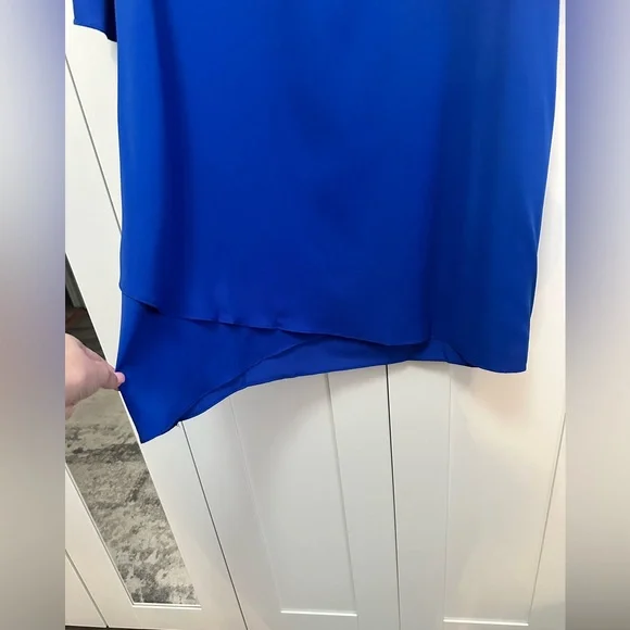 Blue V Neck Bell Short Sleeve Chiffon Dress With Arymetric Edge Sz LG NEW! - Picture 4 of 4